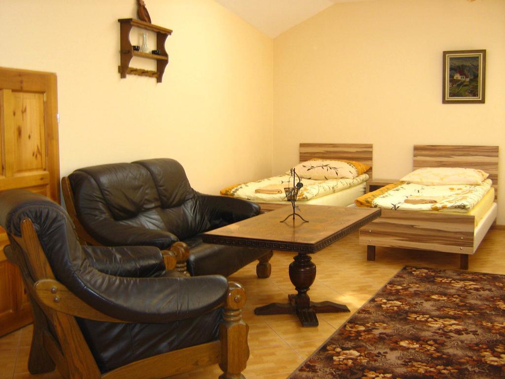 Apartamento Gosciniec Podkowa Włodawa Habitación foto