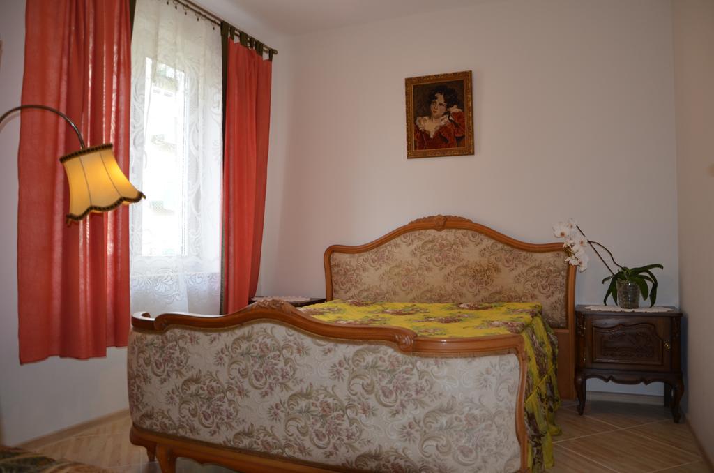 Apartamento Gosciniec Podkowa Włodawa Habitación foto