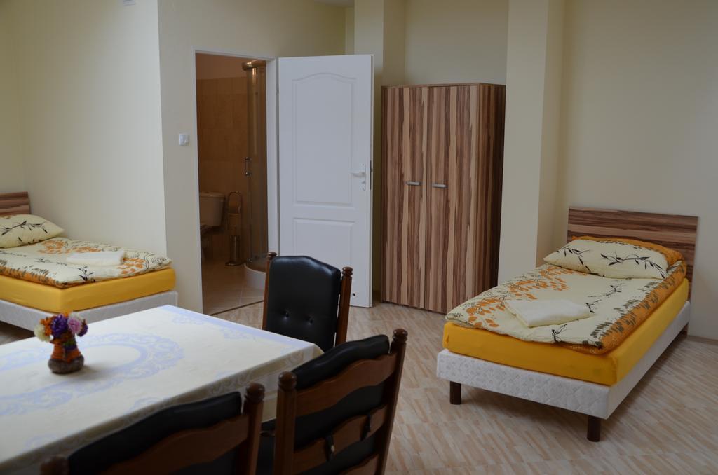 Apartamento Gosciniec Podkowa Włodawa Habitación foto